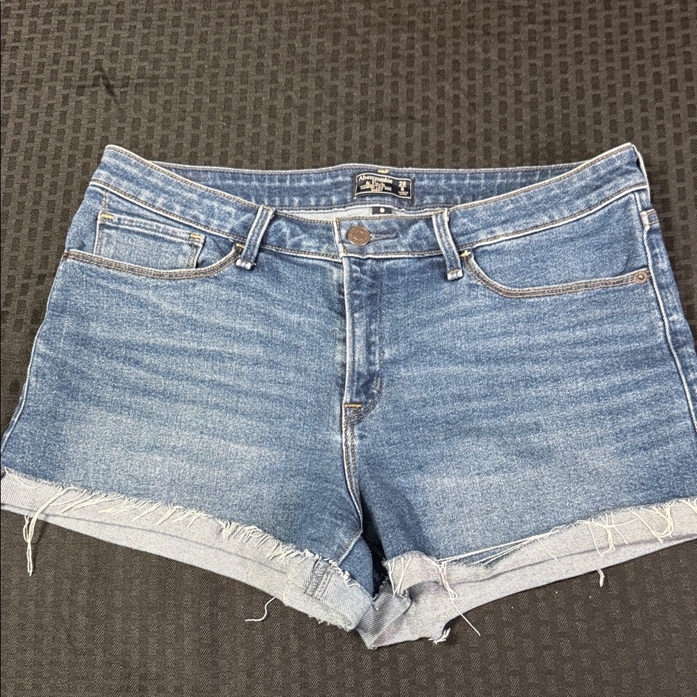 Abercrombie and Fitch Light Blue Jean Shorts size 29/8 EUC